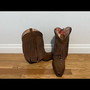 New Ariat fringe boots